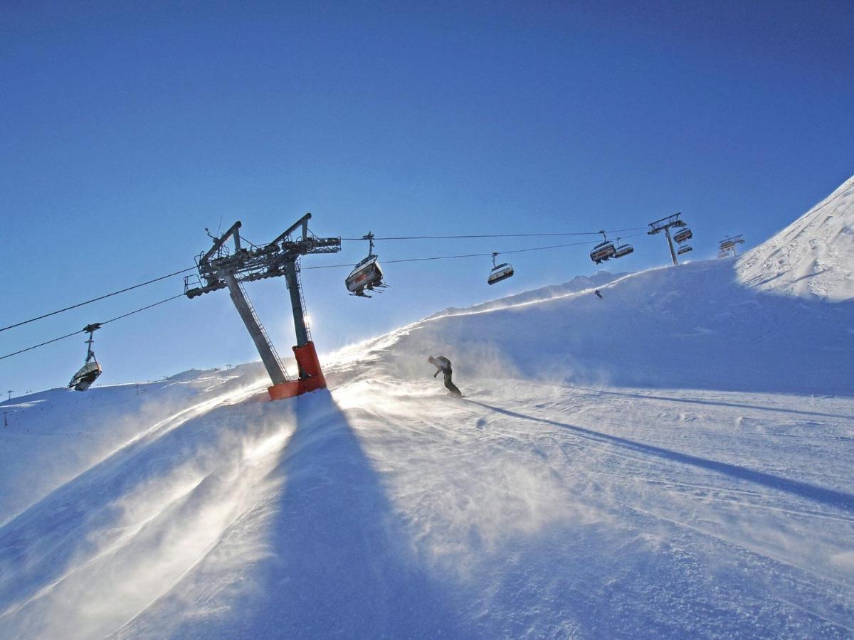 Splendid Apartment In Fugen Near Ski Area Uderns Exterior foto