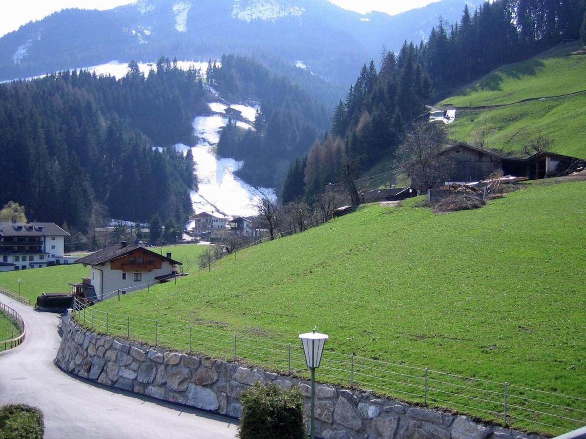 Splendid Apartment In Fugen Near Ski Area Uderns Exterior foto