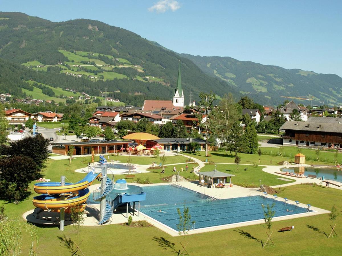 Splendid Apartment In Fugen Near Ski Area Uderns Exterior foto